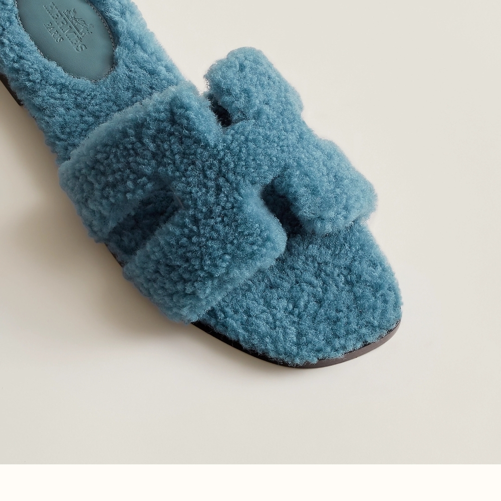 Women's Spruce Bleu Fuzzy Sandals